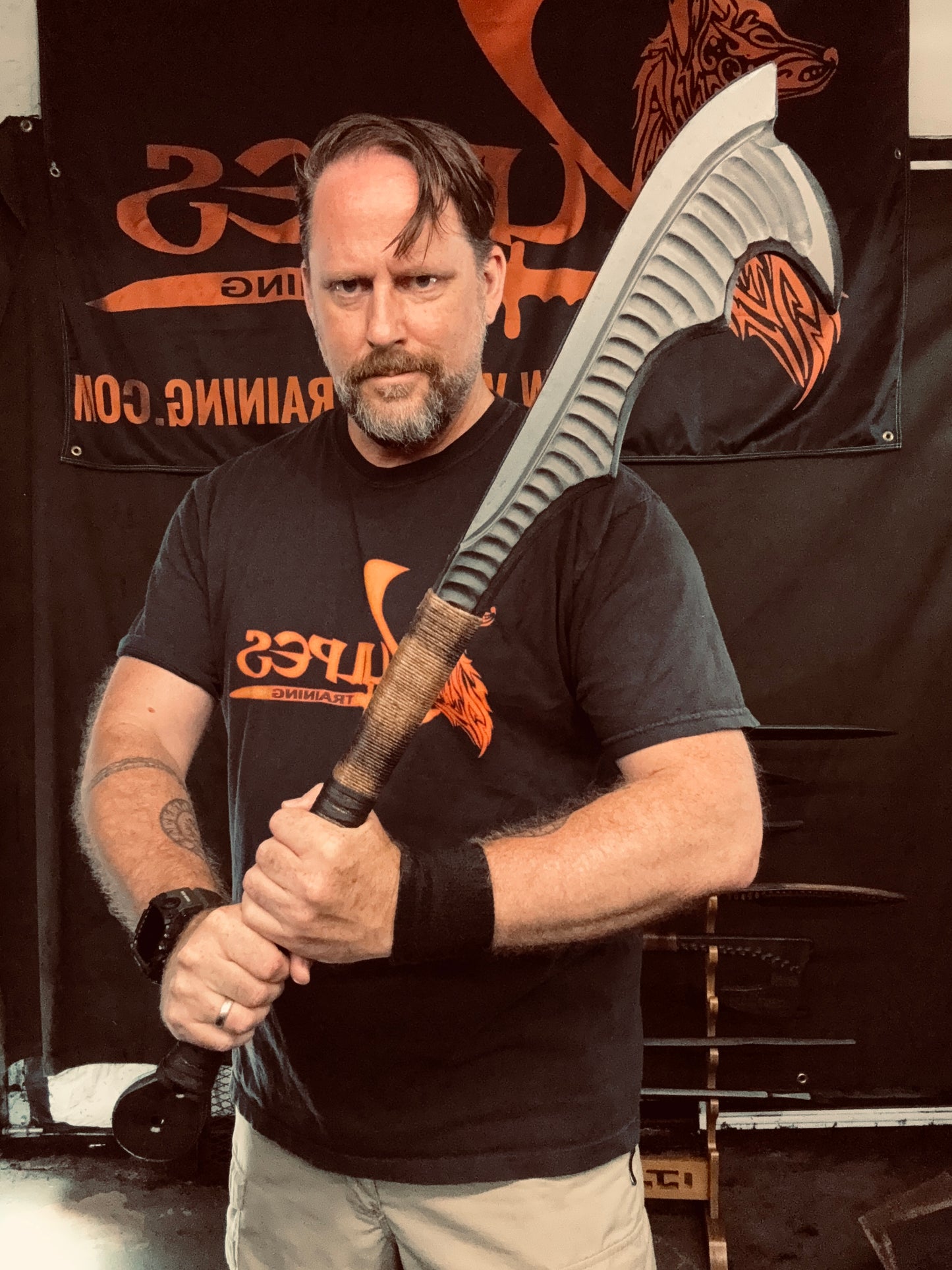 Kaiju War Club