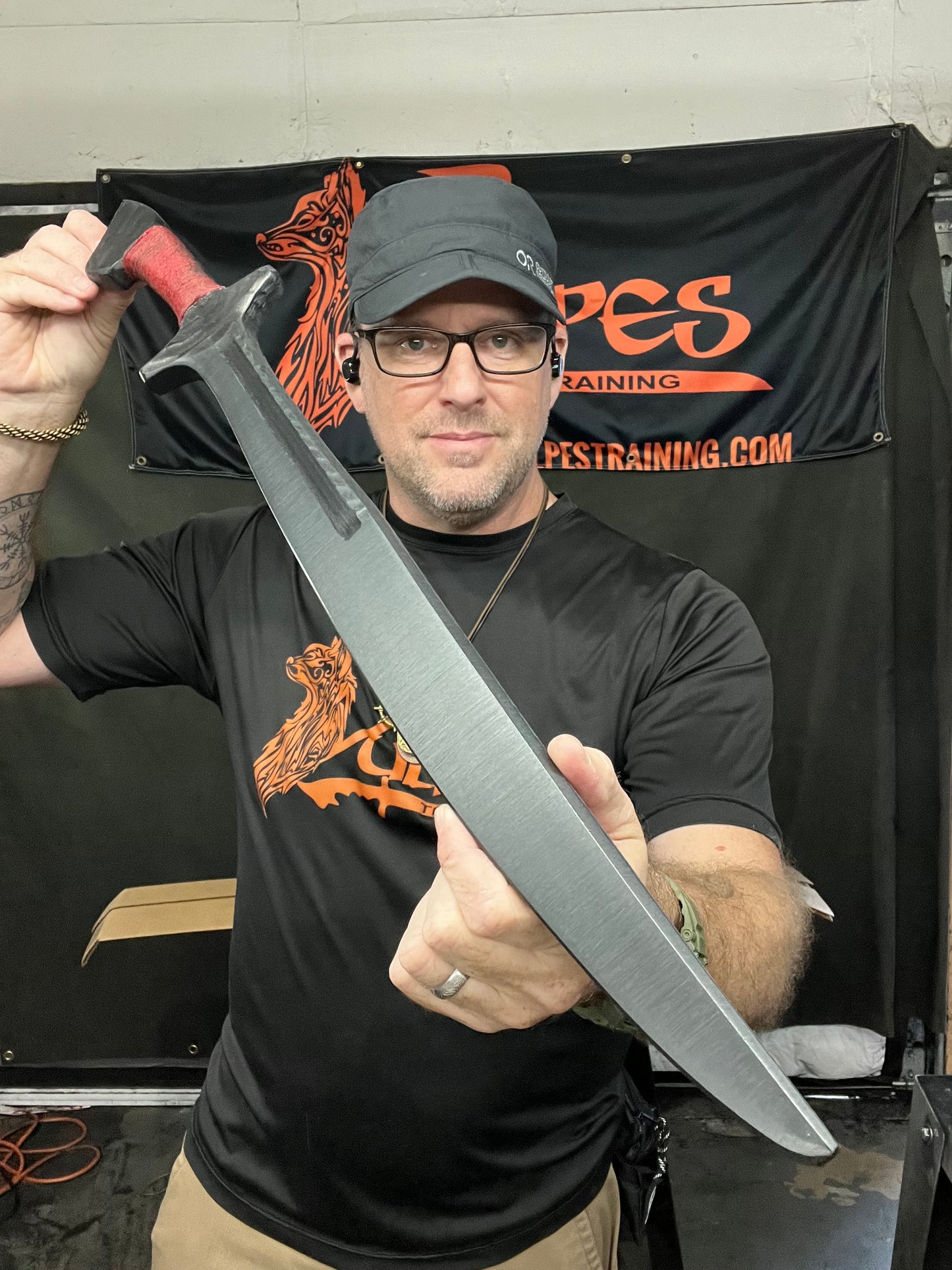 Artisan Tier Datu Tim Hartman Series Pinute Trainer