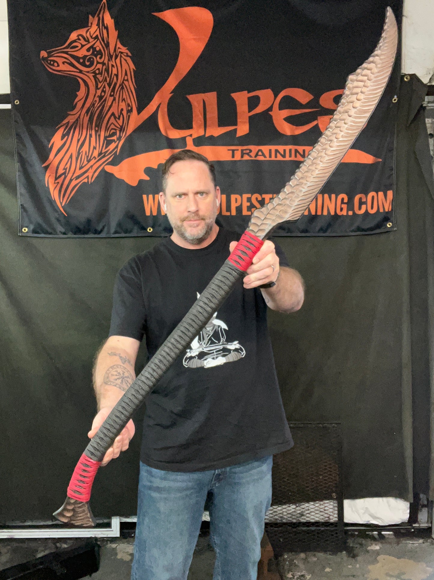 Ultimate Vulpine Glaive Trainer: Xenomorph Variant