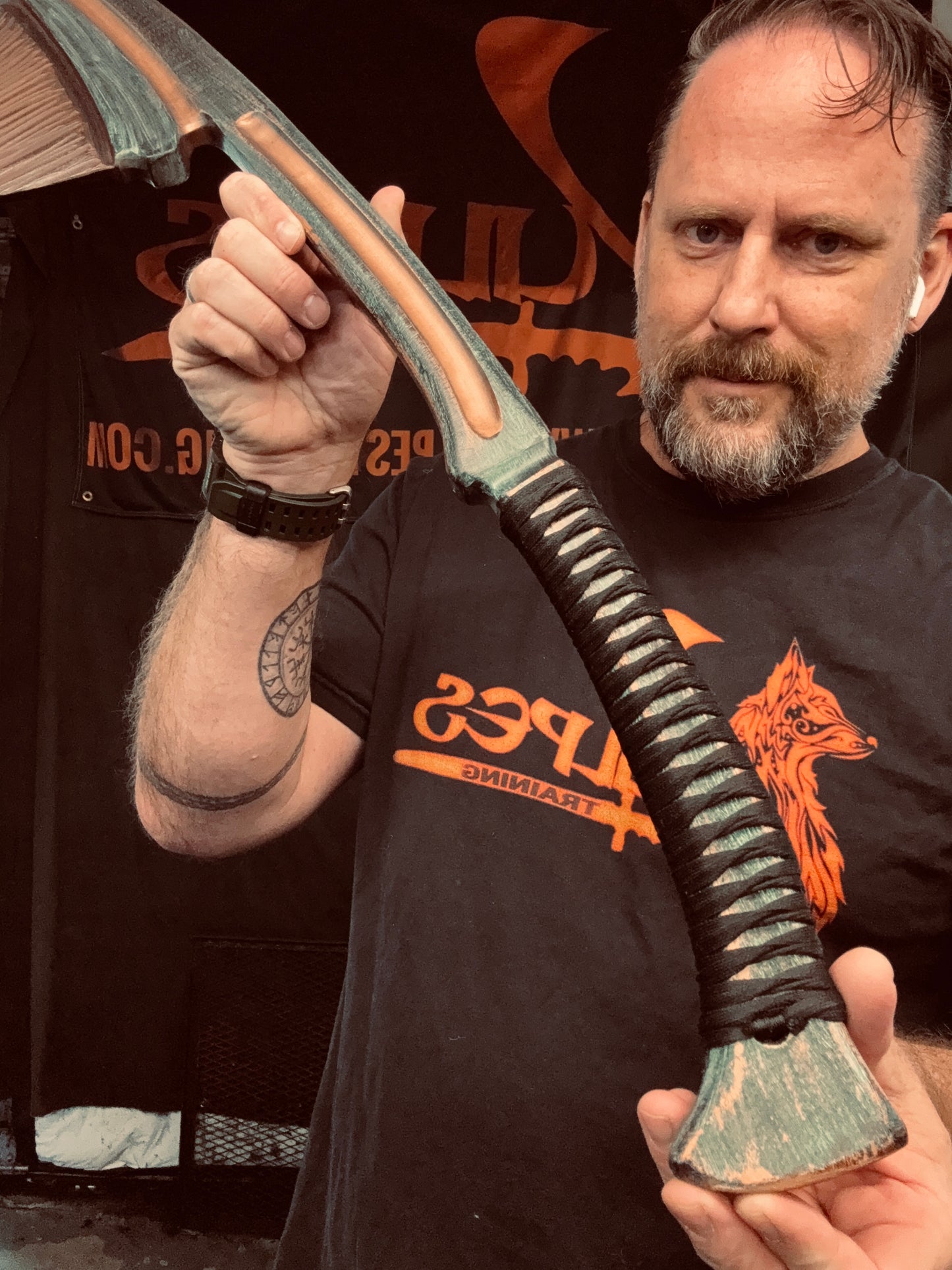 Megalodon Axe Trainer