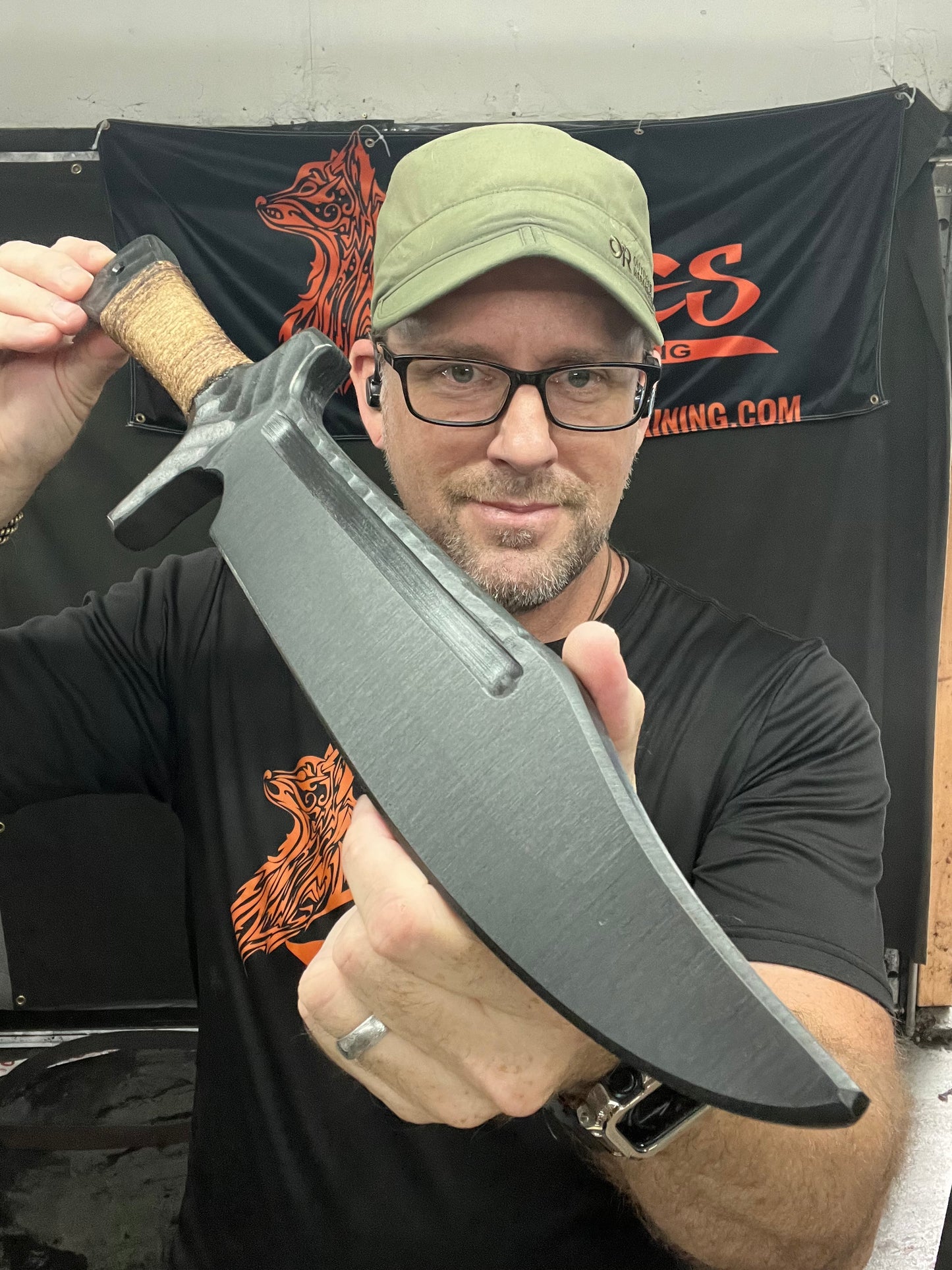 Hogan Bowie Trainer