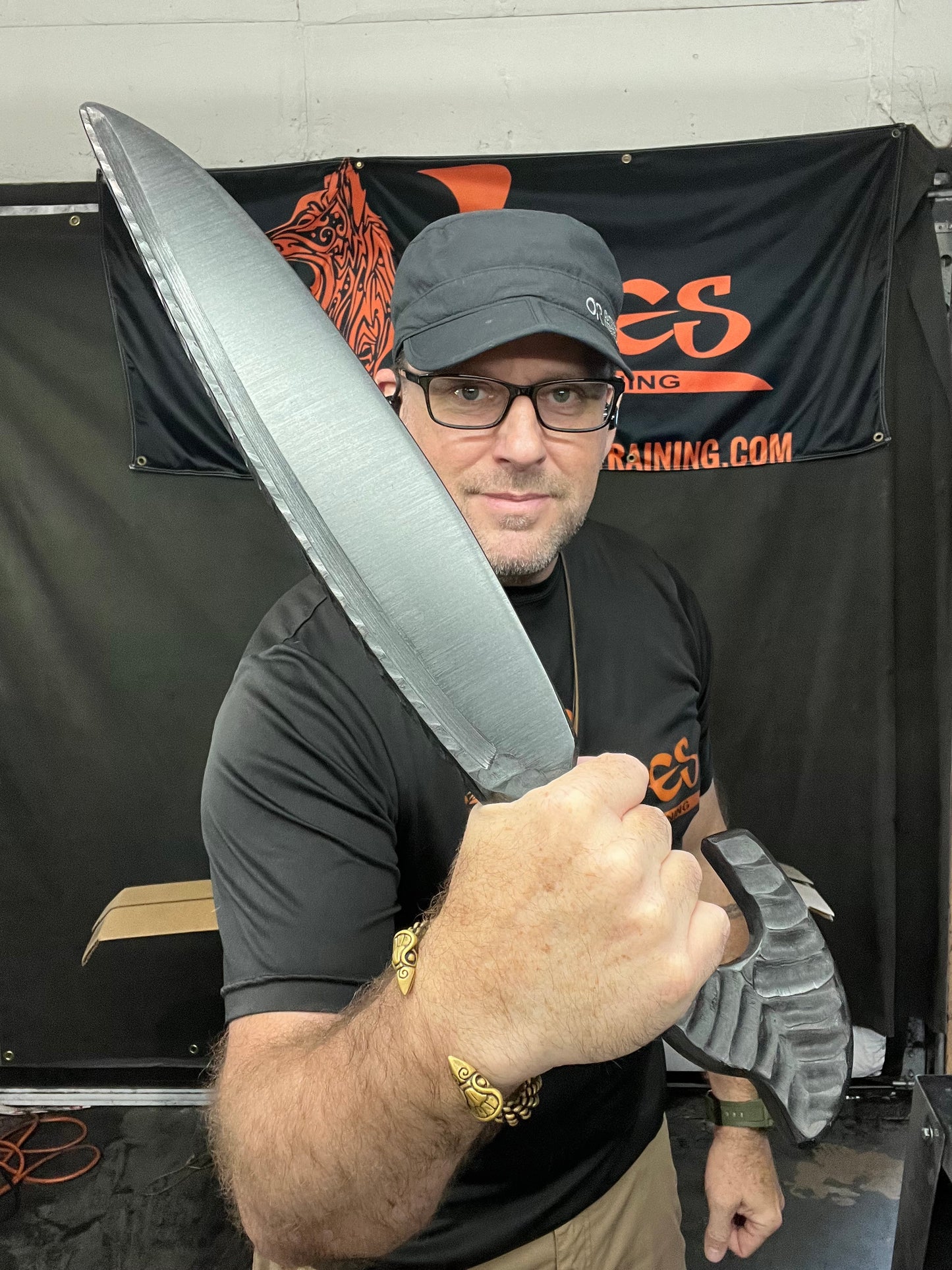 Artisan Tier Large Barong Trainer