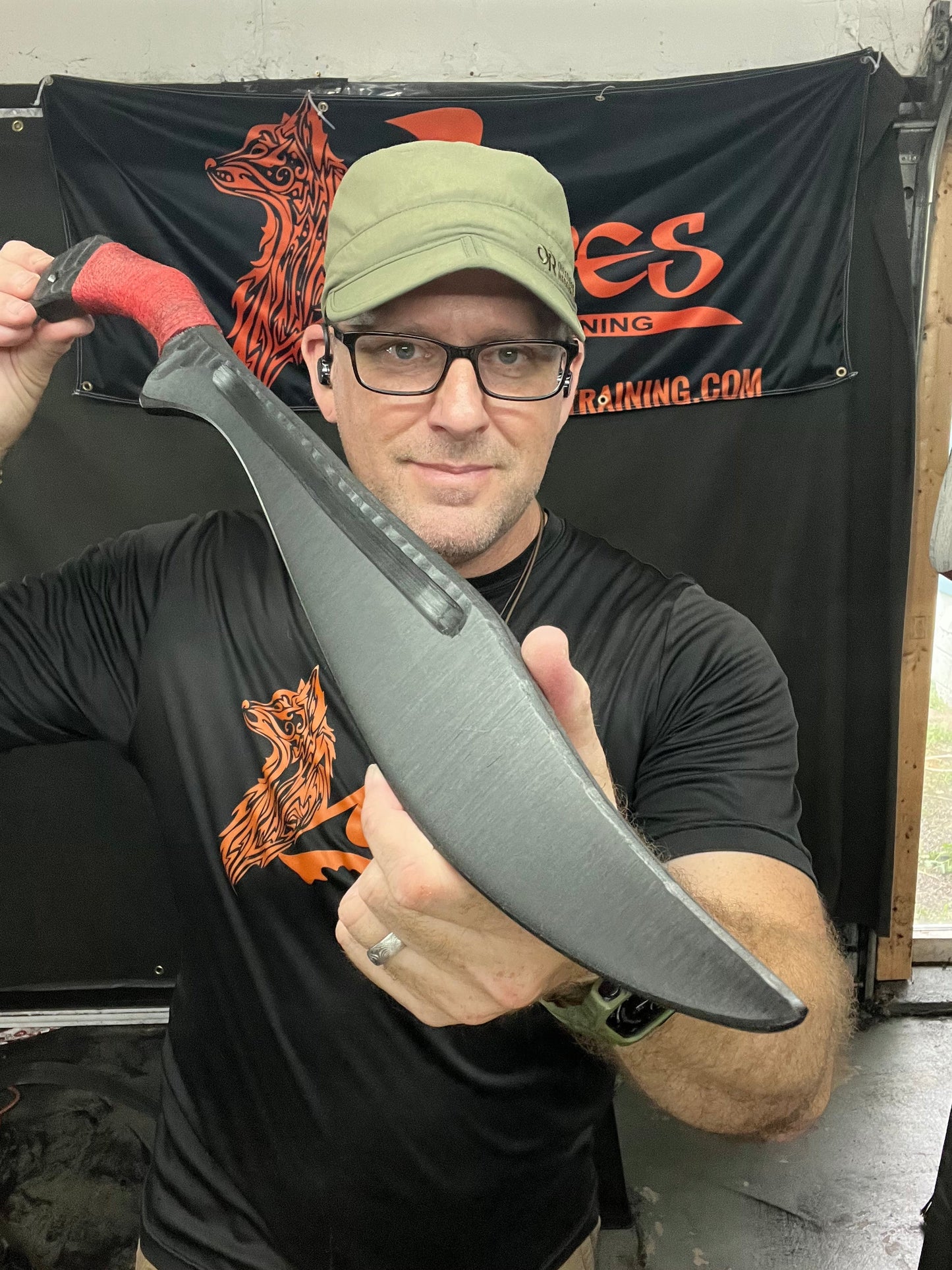 (Sale) Clip Point Waggoner Bolo Trainer (red)