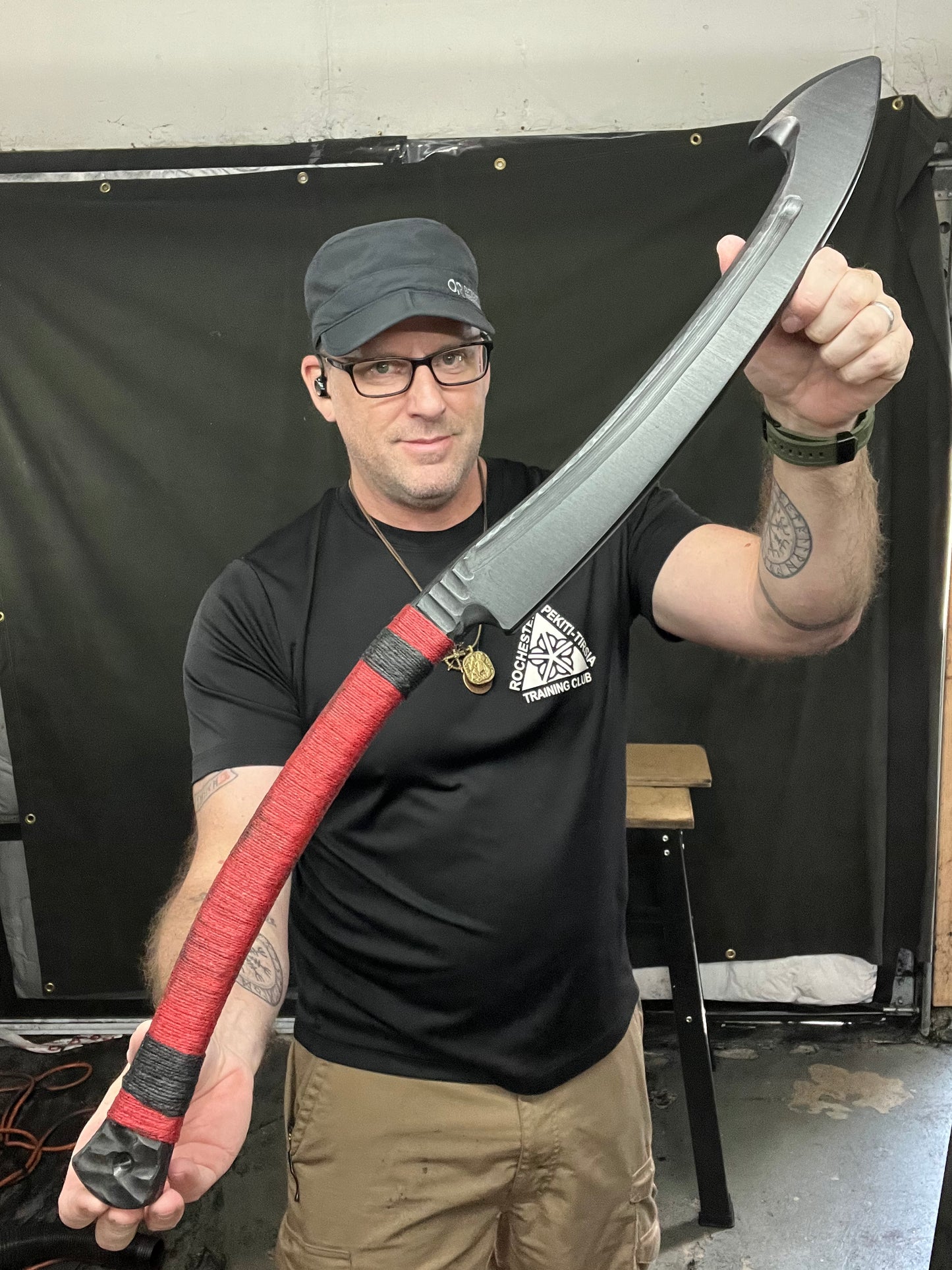 Neo-Khopesh Trainer