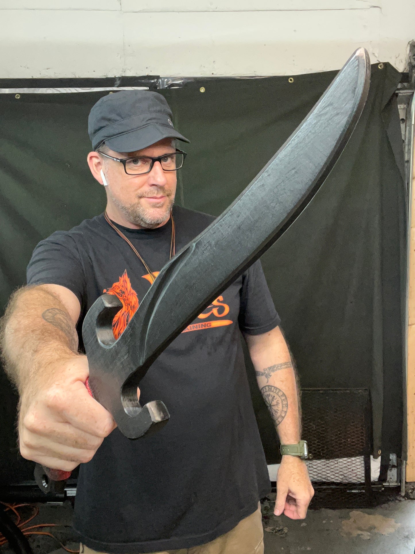 Artisan Tier Kalis Americano Bowie Trainer