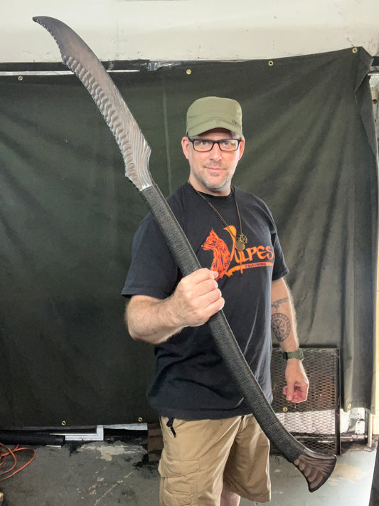 Vulpine Glaive Trainer: Xenomorph Variant