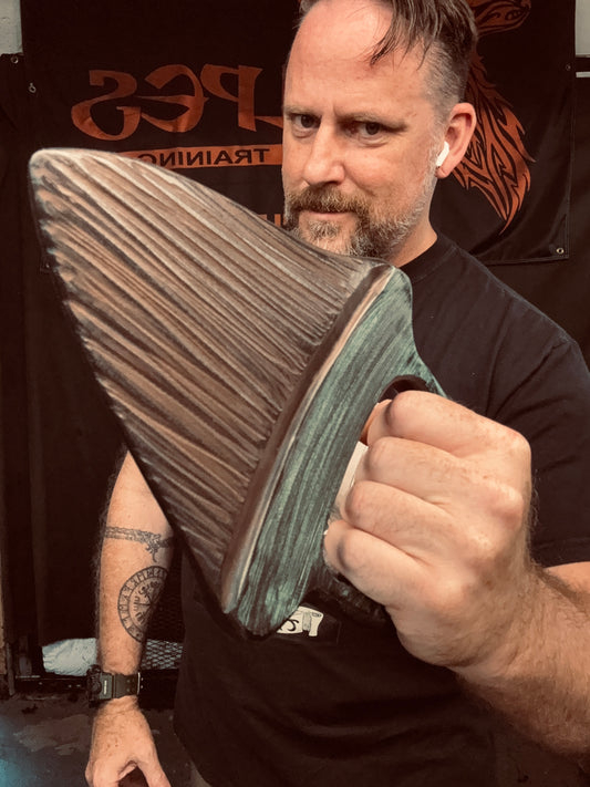 Megalodon Katar Trainer