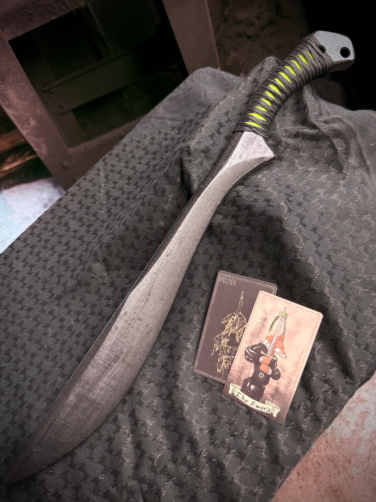 Waggoner Bolo Trainer (Green Eye Edition )