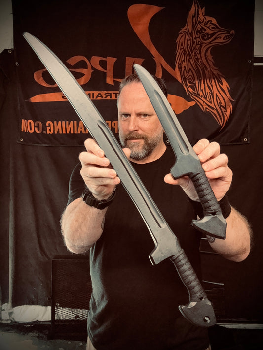 Tactical Ginunting Espada Y Daga Trainer Set