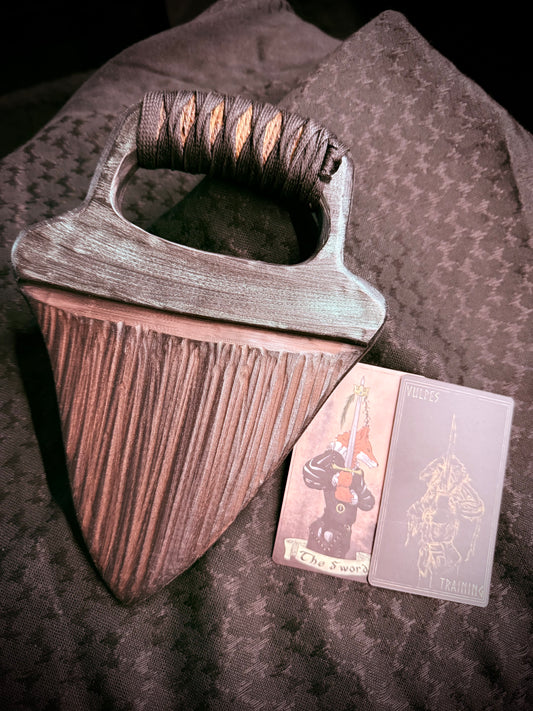 Megalodon Katar Trainer