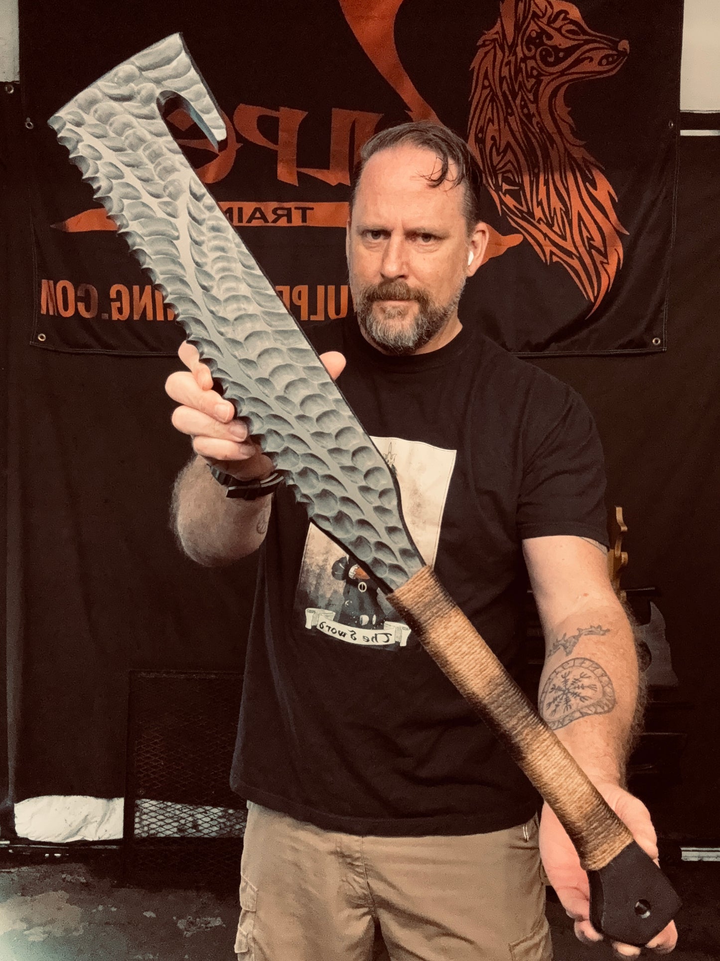 Nifo Oti War Club