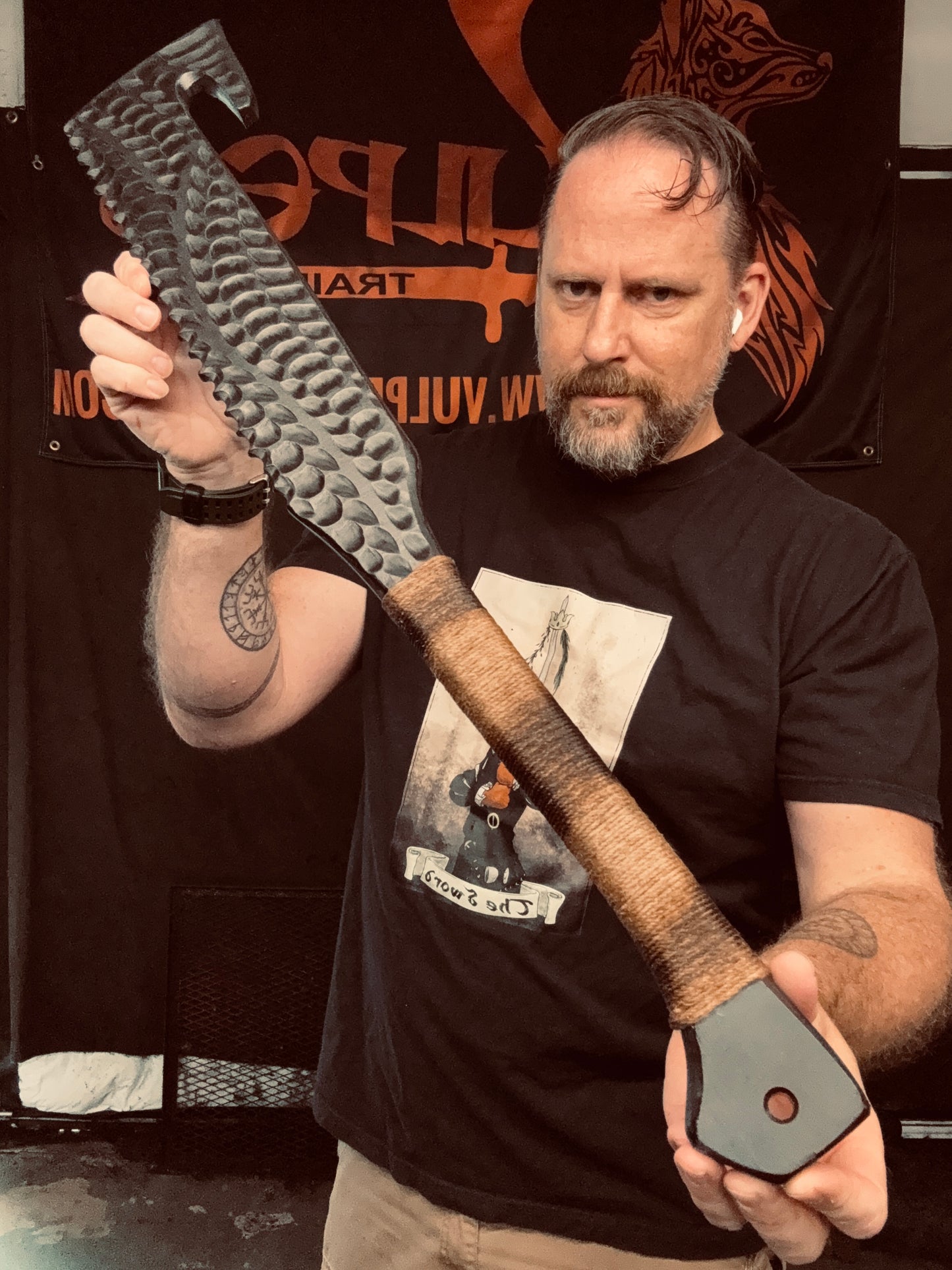 Nifo Oti War Club