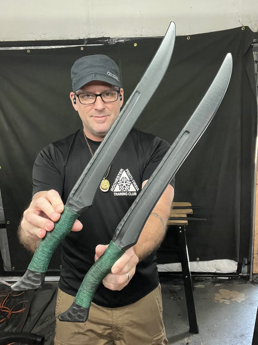 Artisan Tier Elven Twin Long Dagger Trainer Set