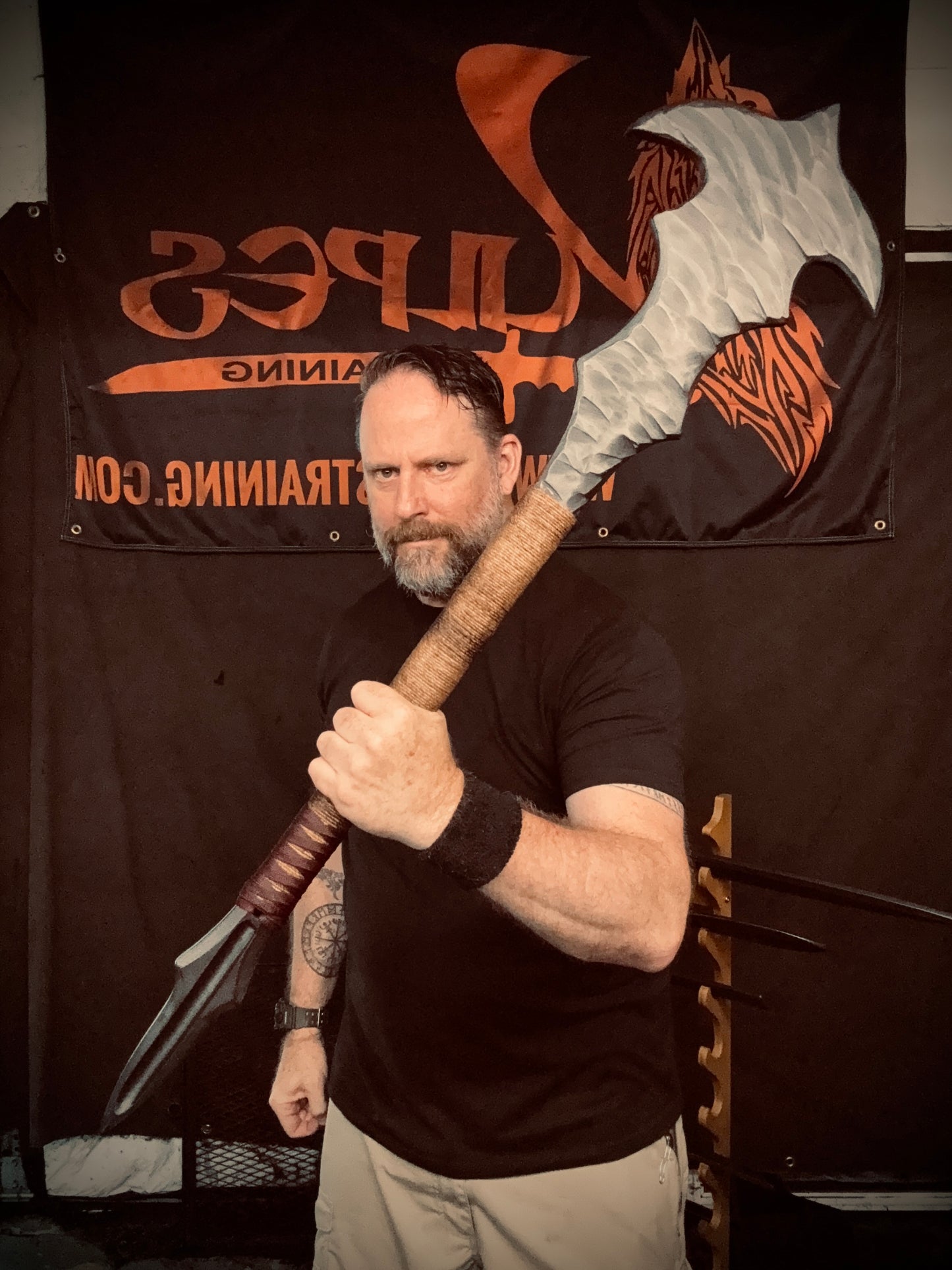 King Kaiju War Club