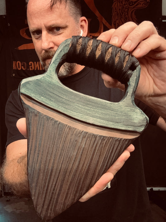 Megalodon Katar Trainer