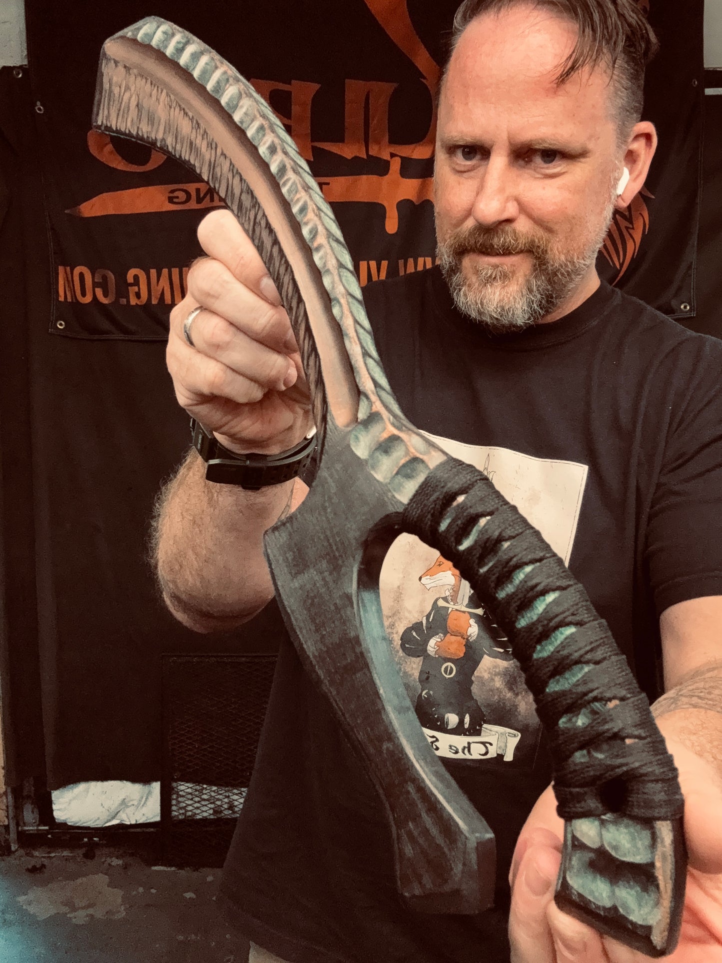 Fantasy Galactic Knife  Trainer